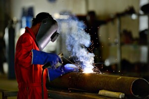 Servicios de venta de maquinas de soldadura profesionales